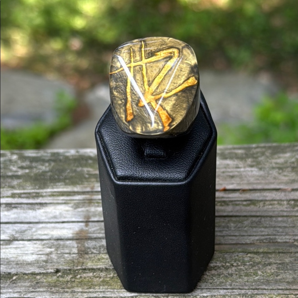 ZSISKA Acrylic Plastic Ring Gold